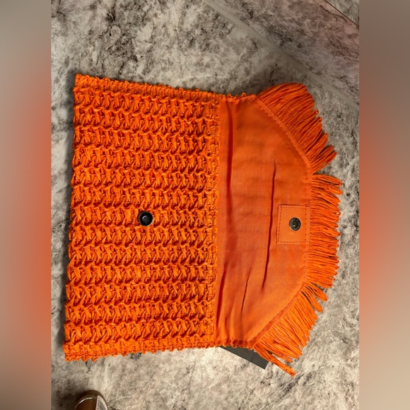 NWT SHEIN Straw Clutch - Picture 3 of 9